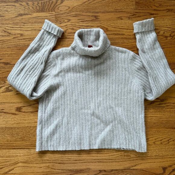 Sundance Beige Angora Blend Ribbed Turtle Neck Long Sleeve M Sweater MSRP $228 - Picture 2 of 6
